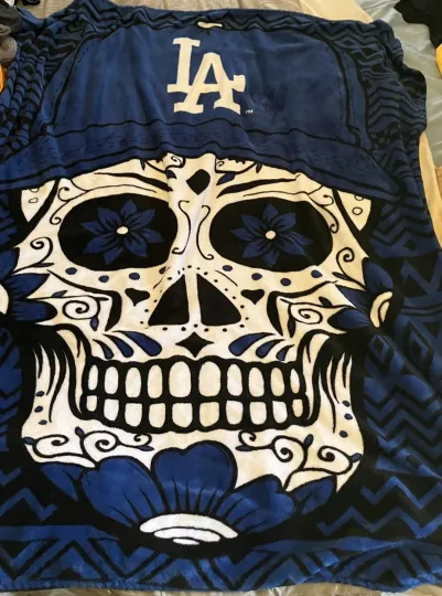 LOS ANGELES DODGERS Baseball DIOS DE LOS MUERTOS Fleece Blanket M.L.B