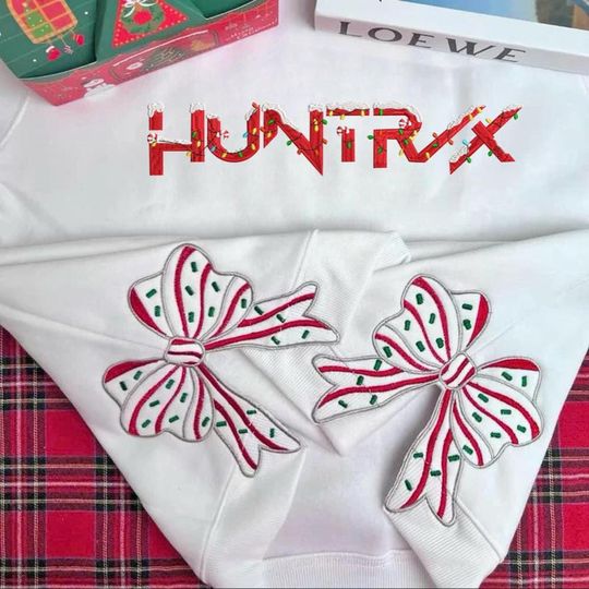 Christmas Kpop Group Embroidered Sweatshirt, Christmas Idol Group Side Bow Shirt, Bow Sweatshirt Christmas, Christmas Crewneck Bows