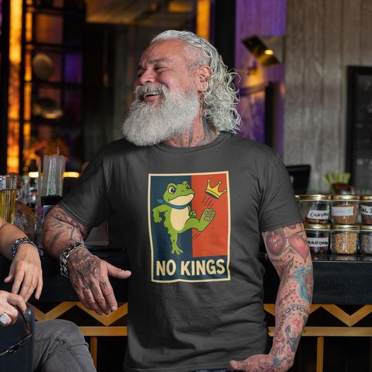 Discover Portland Frog No King Shirt, Resist Frog Shirt, Portland Frog Protest Shirt, Political Activism Tee, Anti Establishment, Protest Shirt