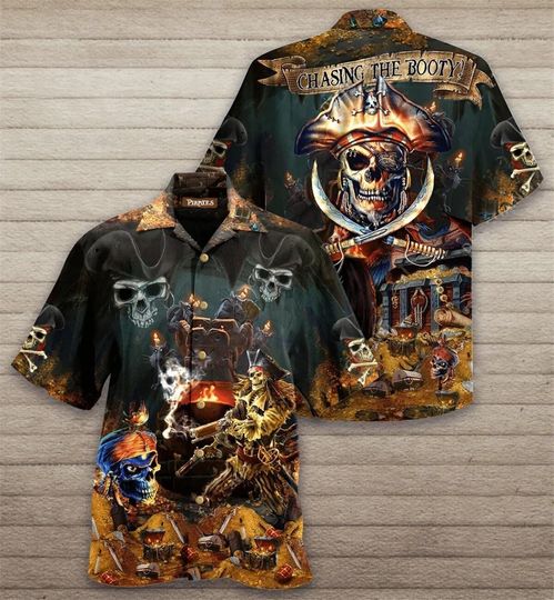Discover Pirate Skull Hawaiian Shirt, Gothic Spooky Aloha Shirt, Tropical Summer Outfit, Costume Party Beach Shirt for Men Women