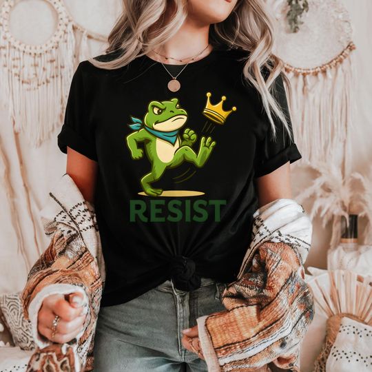 Discover Portland Frog Protest Shirt for Men and Women No Kings T-Shirt