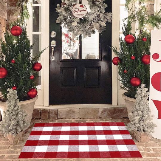 Discover Christmas Red and White Plaid Rug, 28 x 43 Inches Cotton Hand-Woven Layered Door Mat for Front Porch, Entryway, Outdoor Holiday Decor, Washable Buffalo Check Rug for Home, Patio, Kitchen