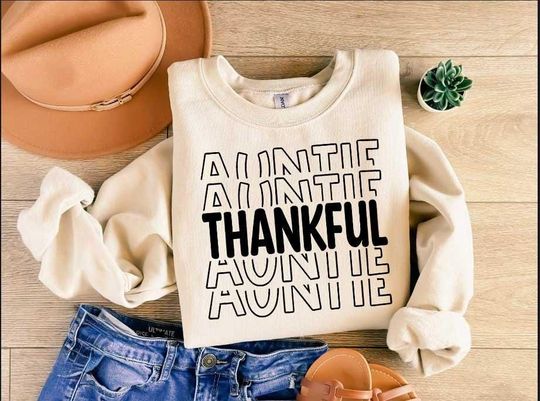 Discover Funny Thanksgiving Auntie Sweatshirt, I Yam One Thankful Auntie Thanksgiving Matching Family Sweatshirt, Thanksgiving Crewneck Sweater Gift