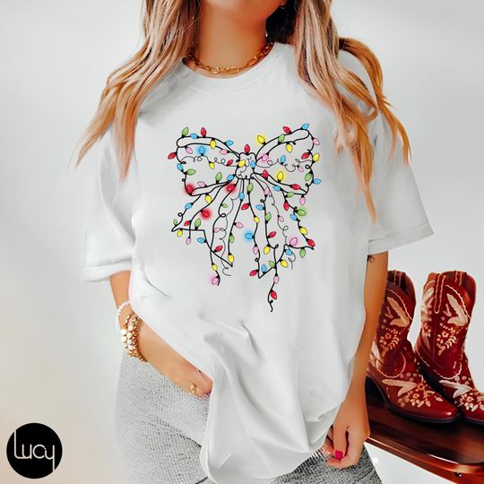 Discover Christmas Lights Coquette Bow Vintage T-Shirt