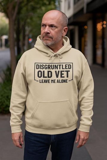 Discover Disgruntled Old Vet Hoodie | Funny Veteran Sweatshirt | Military Humor Gift for Men & Women | Patriotic Hoodie | Cozy Veteran Apparel