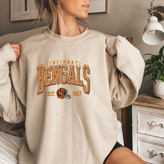 Discover Embroidered New York Giants Oversized Sweatshirt, Unisex College Sweater, Vintage Streetwear Pullover