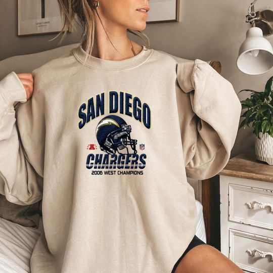 Discover Embroidered San Diego Oversized Sweatshirt, Unisex College Sweater, Vintage Streetwear Pullover