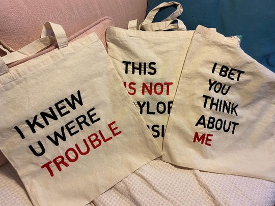 Discover 22 shirt tote bag