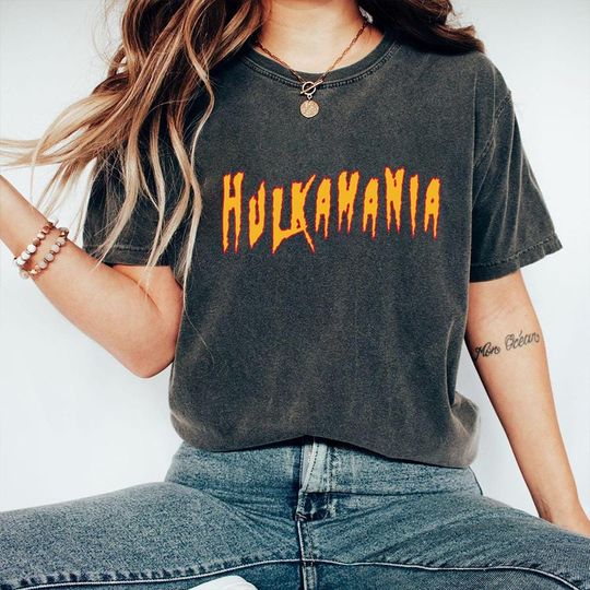 Discover Hulk Hogan Memorial Shirt, Wrestling Legend Tribute Tee, Retro 90s Vintage Style T-Shirt, Wrestling Entertainment Fan Gift, Classic Wrestler Graphic Tee