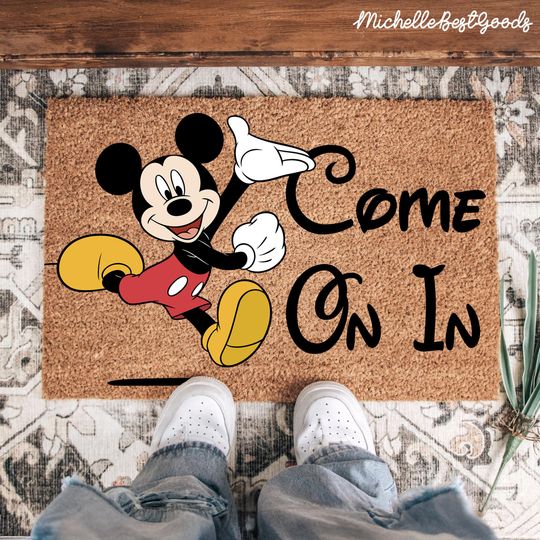 Discover Cute Mouse Doormat, Welcome Mat Come On In, Funny Front Door Decor, Personalized Entry Rug, Housewarming Gift Idea, Cartoon Funny Doormat