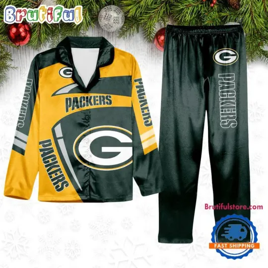 Discover Green Bay Football Team Winter Season Pajamas Set