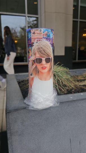 Taylorr Swifts tumbler