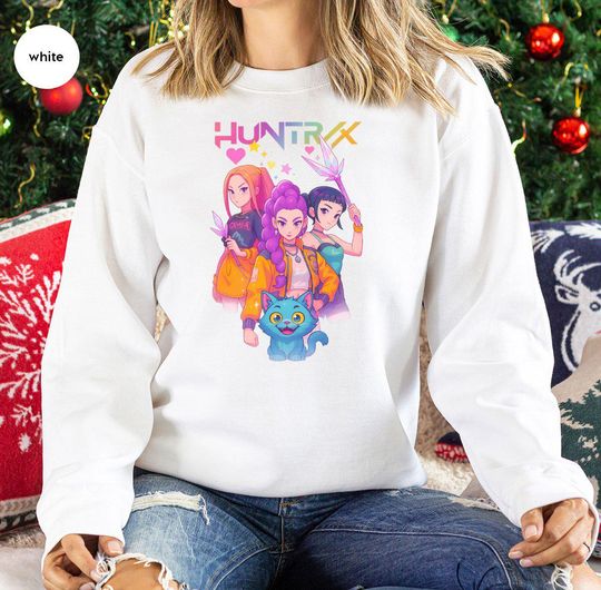 Discover HUNTRIX Fantasy Sweatshirt, Empowering Magical Adventure Hoodie, Anime Lover Graphic Top, Cartoon Cat Apparel for Comic Convention