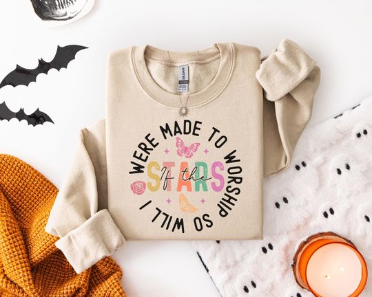 Discover Inspirational Spiritual Sweatshirt for Nature Lovers - Colorful Butterflies Stars Design Unisex  - t-shirt Perfect Gift for Any Occa