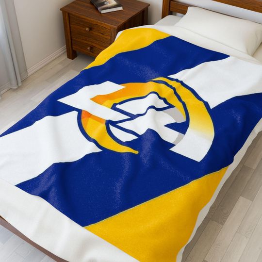 Discover Los Angeles Rams Throw Blanket