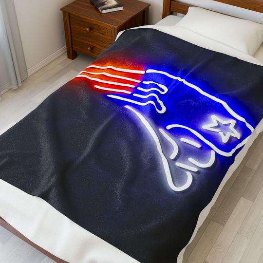 New England Patriots Throw Blanket