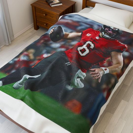 Discover Baker Mayfield Throw  Blanket