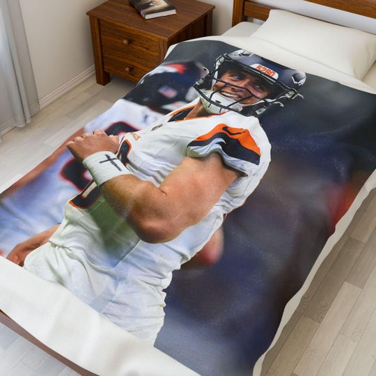 Bo Nix Broncos Throw Blanket
