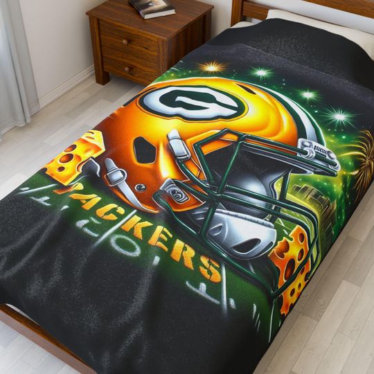 Green Bay Football Throw Blanket -  Cozy Sports Throw, Game Day Decor, Fan Gift
