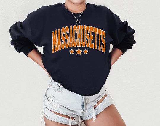 Vintage Massachusetts Sweatshirt, Retro East Coast Crewneck