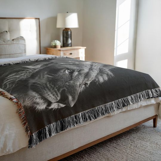 Discover Lion Woven Blanket: Safari Jungle Theme