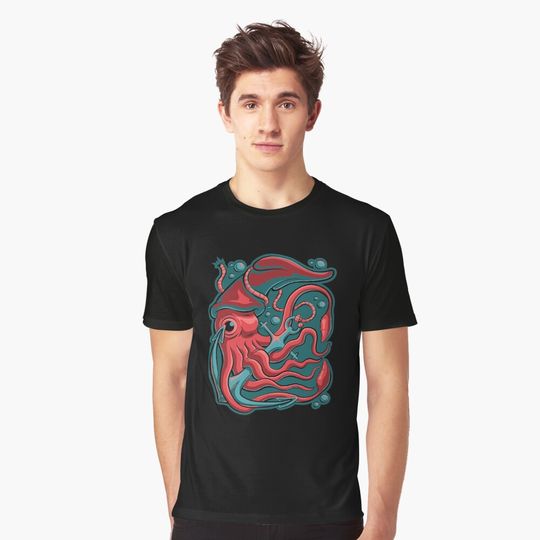 Discover Squid Graphic T-Shirt