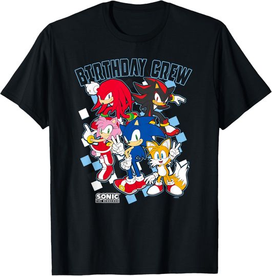 Discover Sonic The Hedgehog Birthday Cre Group Shot Big Chest Logo T-Shirt