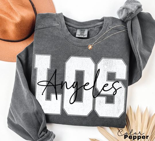 Discover LA Sweatshirt, Los Angeles Sweatshirt, Varsity Aesthetic, Travel Destination Gift, Gift From Los Angeles, Unisex Crewneck Sweatshirt