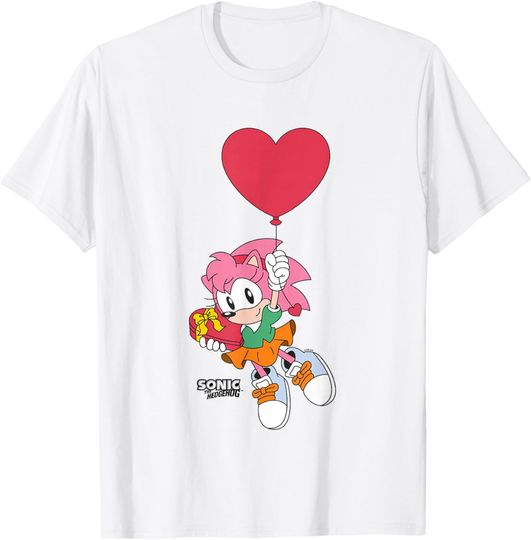 Discover Sonic The Hedgehog Valentine's Day Cute Amy Rose Chest Logo T-Shirt