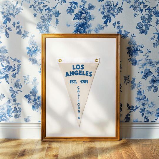 Discover Hand Embroidered Los Angels City Pennant Flag Custom Unique City Name Pennant Flag Vintage Feel Pennant Trending Popular Wall Art
