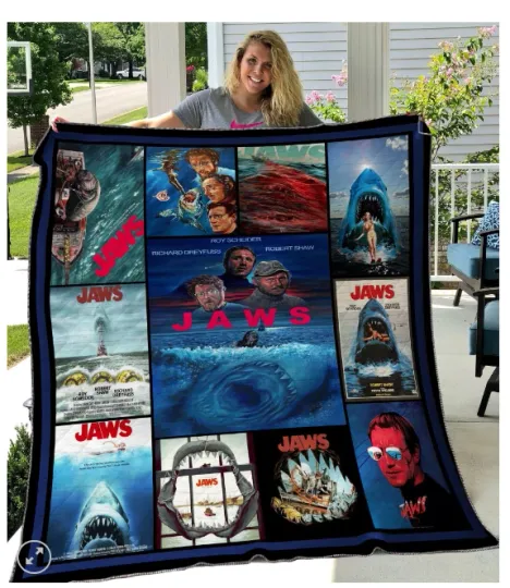Discover Jaws Quilt Blanket Perfect Gift For Fans