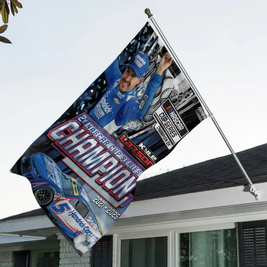 Kyle Larson 2025 NASCAR Cup Series Champion House Flag
