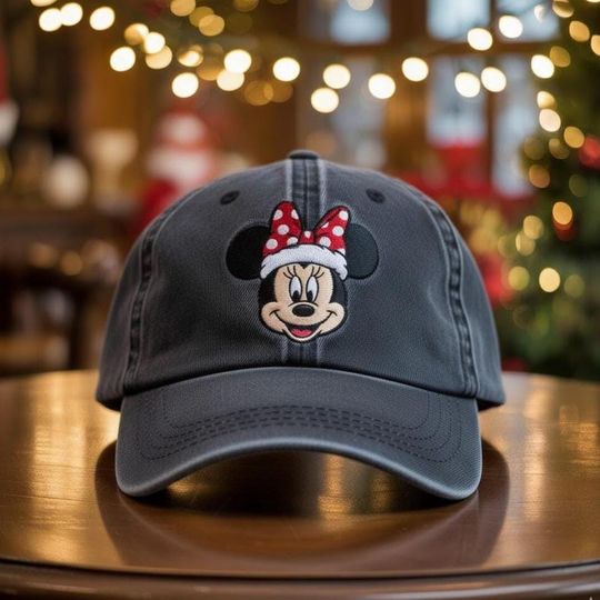 Discover Christmas Mickey Mouse Embroidered Baseball Cap, WDW Cartoon Hat, Cute Winter Gift