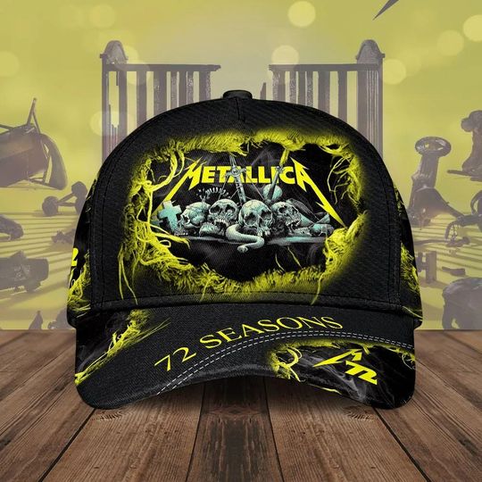 Discover Metallica Classic Cap
