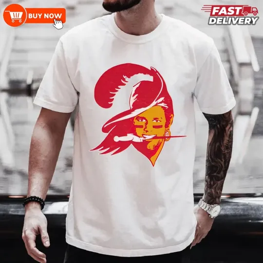 Tampa Bay Buccaneers Football Team T-Shirt