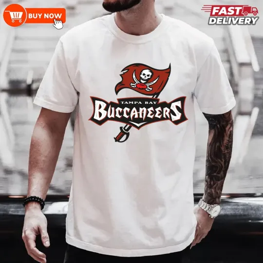 Discover Tampa Bay Buccaneers Skull Football Team T-Shirt