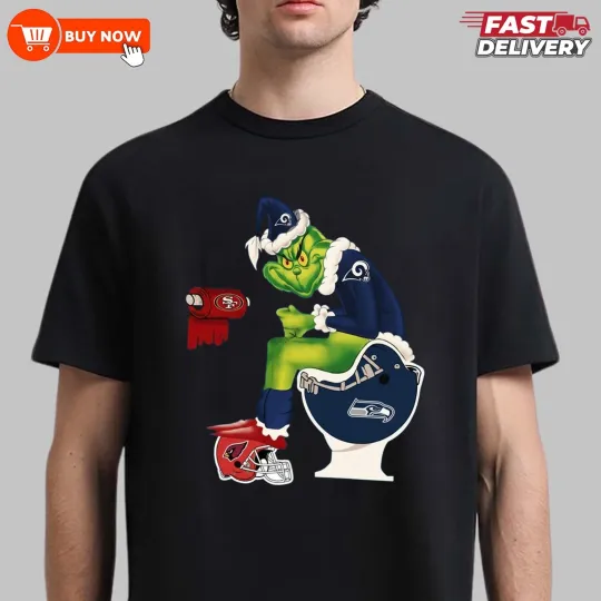 Discover Los Angeles Rams funny character football Sitting On Toilet Funny T-Shirt