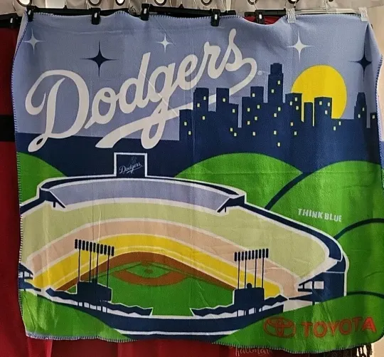LA LOS ANGELES DODGERS Approx 48"x 57" Stadium Fleece Blanket Primo Toyota