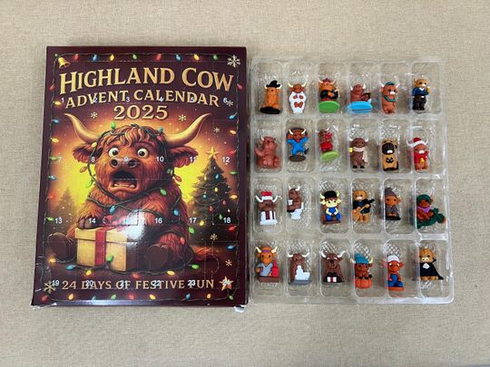 Discover Highland Cow Advent Calendar Christmas 2025 Gift, 24-Day Cow Figurines Countdown Box, Surprise Cow Box, Xmas Blind Box, Holiday Calendar