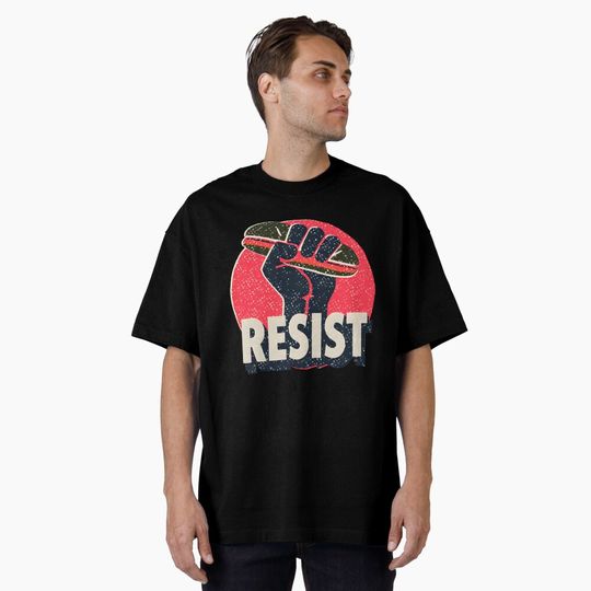 Discover Sandwich thrower Free DC Sandwich Guy  T-Shirt