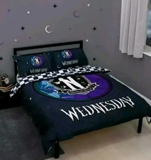 Netflix Wednesday Addams Nevermore Academy King Size Reversible Duvet Set