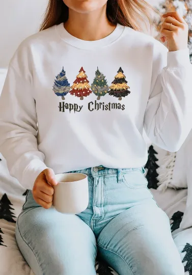 Discover 2025 Christmas Sweatshirt ,Disney family Jumper ,Happy Christmas