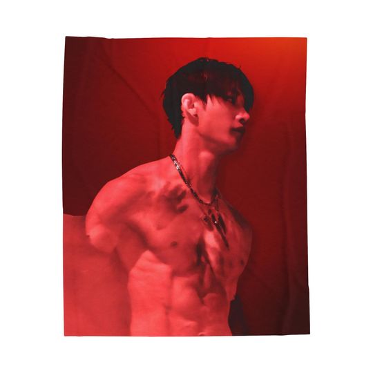 Discover Skz Bang Chan DominATE Plush Fleece Blanket, Stray Kids Kpop Tour Merchandise, Birthday & Concert Merchandise