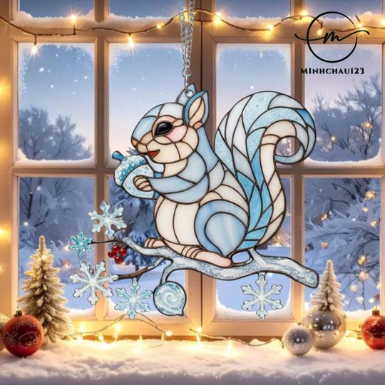 Discover Squirrel Winter Leaf Acrylic Suncatcher, Woodland Animal Decor, Cute Forest Gift, Suncatcher Home Decor, Xmas gift for Nature Lover