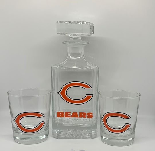 Discover Personalized Chicago/ Decanter and Whiskey/ Bears Gift for Him/ Rock Glass Gift/ Whiskey Decanter Gift/ Football Christmas Gifts