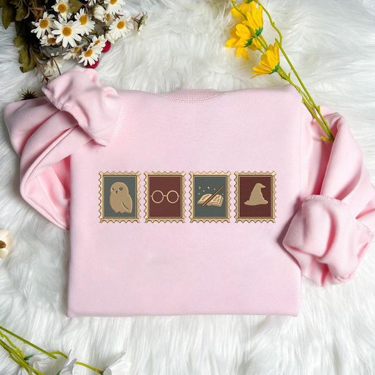 Discover Embroidered Wizard Owl Stamp Sweatshirt, HP Magic School Shirt, Bookish Wizard Tee, Cozy Fantasy Outfit, Witchcraft Gift for Her Him ESH5604