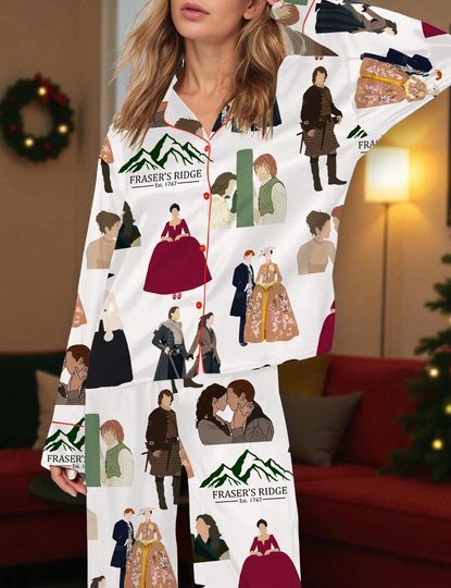 Discover Medieval Fraser Sassenach TV Series Silky Pajama Set for Women