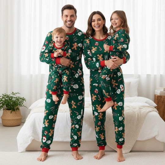 Discover Gingerbread Long Sleeve Pajama Set for Adults, Festive Christmas Matching Sleepwear for Family Holiday Gift