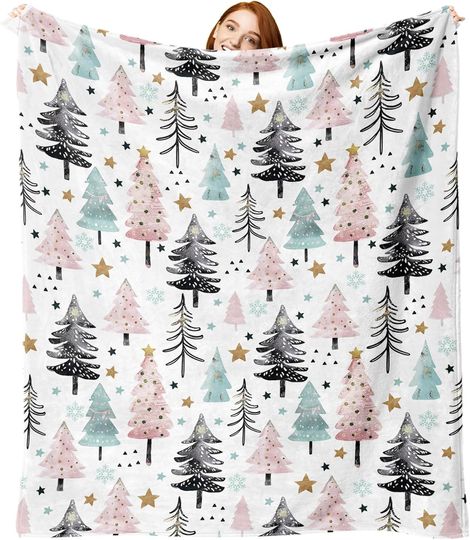 Discover Pink Black Green Christmas Tree Fleece Blanket  for Kids and Adults