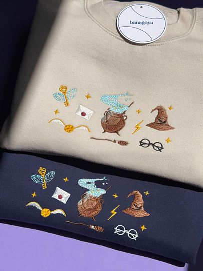 Discover Wizard Embroidered sweatshirt, Fantasy embroidered hoodie, Magic embroidered shirt, Bookish sweatshirt, Halloween sweatshirt witch